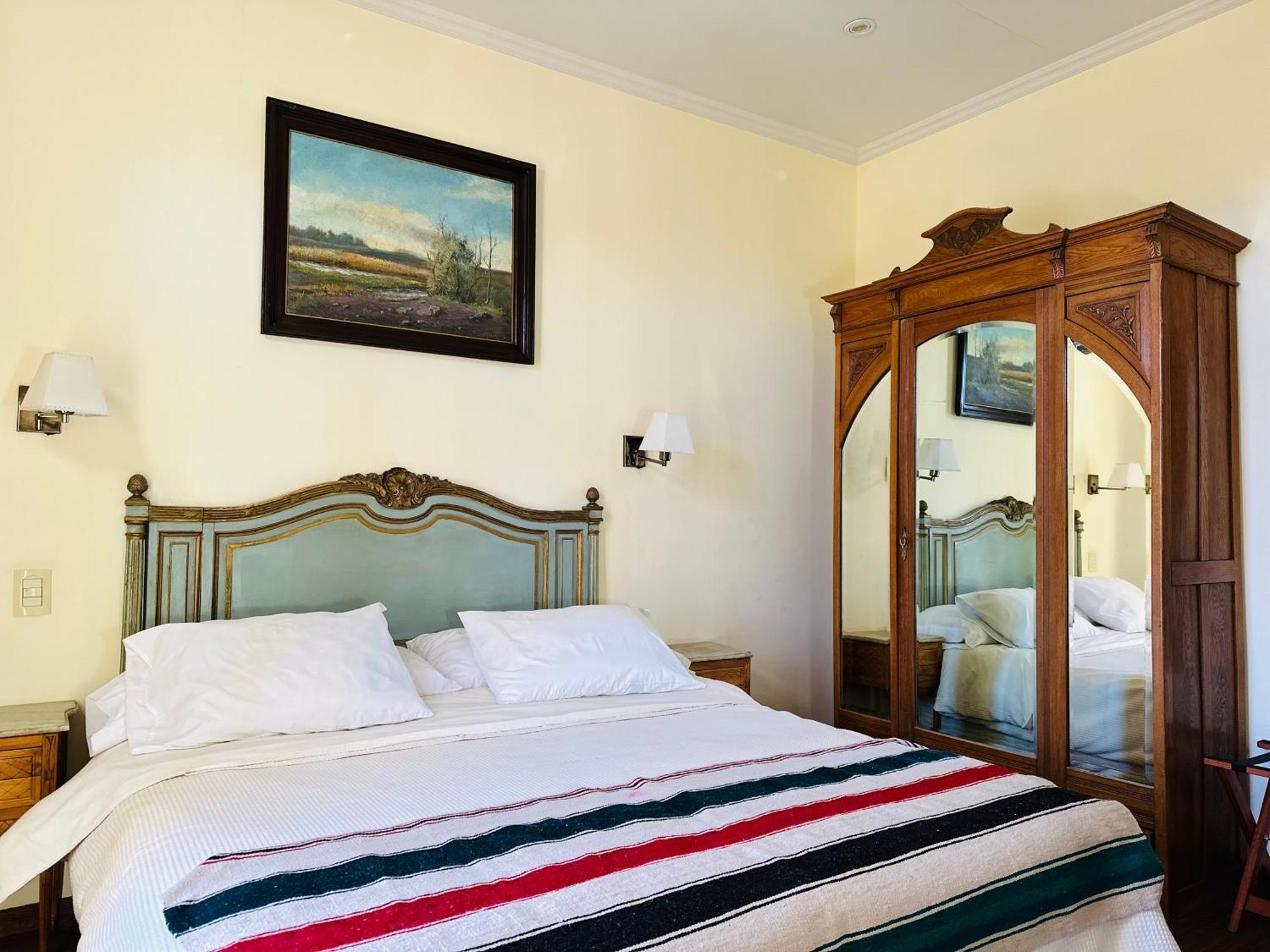 Hotel Draghi San Antonio de Areco Exterior photo